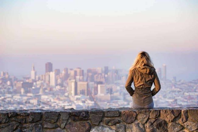 Acupuncture and Natural Treatment Options for Premenstrual Syndrome and Menstrual Cramps